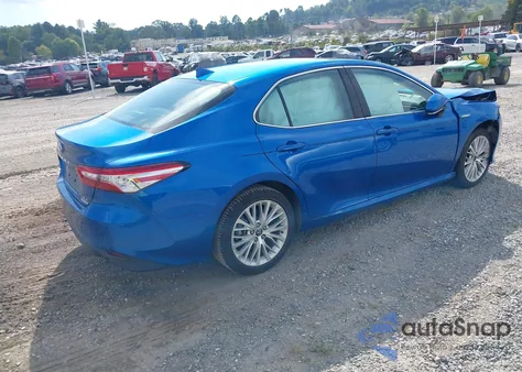 2019 Toyota Camry Hybrid Xle z USA, uszkodzony, nr VIN 4T1B21HK7KU013463